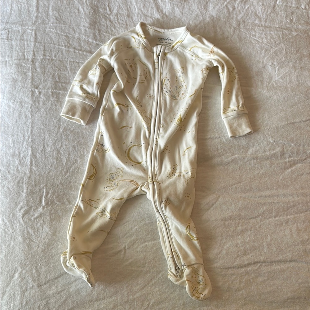 Pehr Cream One Piece Footie with 2 way zip 0-3 month